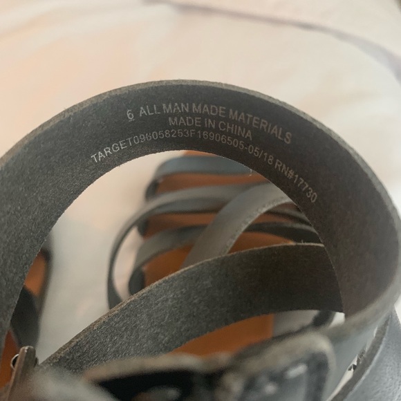 Universal Thread sandals - Picture 4 of 4